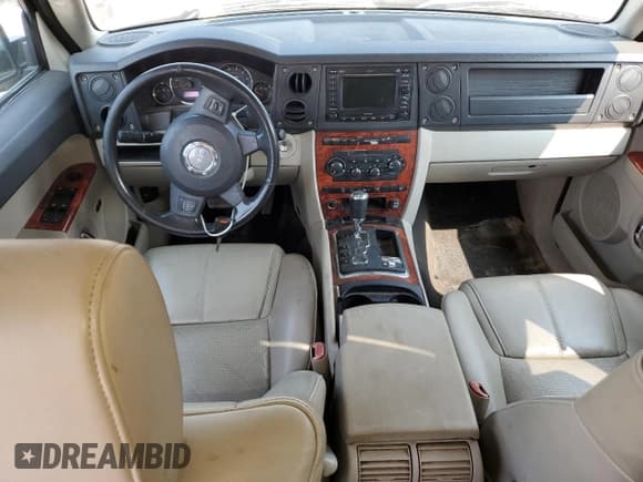 ✅ 2006 Jeep Commander Limited • VIN: 1J8HG58N26C302532 • Lot: 59671125. Wystawiony na Copart z przebiegiem 155 835 mil. Bezpłatny archiwum sprzedaży aukcyjnych z USA i szczegółowy raport historii pojazdu na DreamBid. Zdjęcie 8.