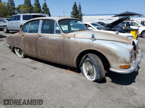 ✅ 1965 Jaguar S-Type • VIN: P1B75127BW • Lot: 62854655. Listed on Copart with Not provided. Free auction sales archive from the USA and detailed vehicle history report at DreamBid. Image 4.