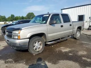 ✅ 2006 Chevrolet Silverado 1500 LT1 • VIN: 2GCEK13T561178219 • Lot: 68335605. Listed on Copart with 357,328 mi. Free auction sales archive from the USA and detailed vehicle history report at DreamBid. Image 1.