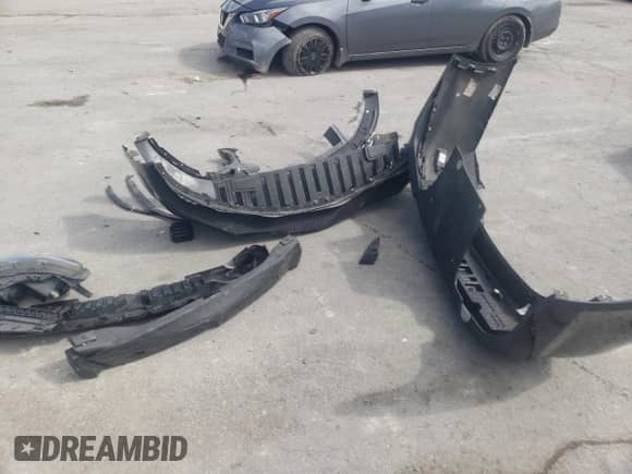 ✅ 2019 Chevrolet Malibu LT • VIN: 1G1ZD5STXKF127105 • Лот: 81769155. Опубликован ранее на Copart с пробегом 56 383 миль. Бесплатный доступ к архиву аукционных продаж из США и подробный отчёт об истории автомобиля на DreamBid. Изображение 12.