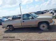 ✅ 1993 Chevrolet Silverado 1500 • VIN: 1GCDC14K2PZ222006 • Lot: 43157986. Wystawiony na IAAI z przebiegiem 286 134 mil. Bezpłatny archiwum sprzedaży aukcyjnych z USA i szczegółowy raport historii pojazdu na DreamBid. Zdjęcie 13.