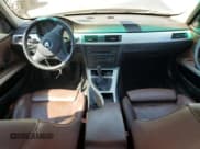 ✅ 2006 BMW 3 Series 330xi • VIN: WBAVD33506KL52699 • Lot: 70311515. Listed on Copart with 219,701 mi. Free auction sales archive from the USA and detailed vehicle history report at DreamBid. Image 8.