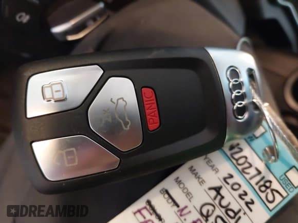 ✅ 2022 Audi Q5 S line Premium • VIN: WA1GAAFY0N2027185 • Lot: 43762247. Listed on IAAI with 48,423 mi. Free auction sales archive from the USA and detailed vehicle history report at DreamBid. Image 11.