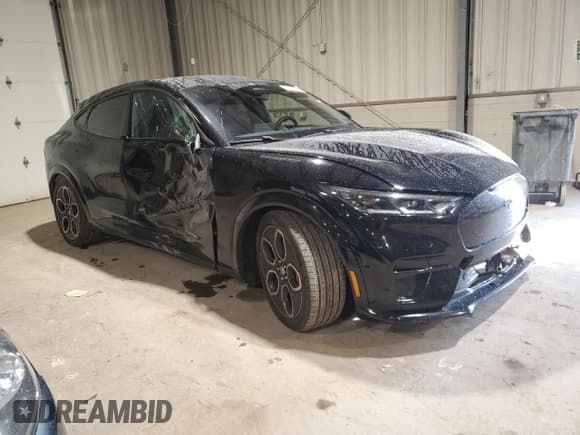 ✅ 2021 Ford Mustang Mach-E GT • VIN: 3FMTK4SE5MME03025 • Лот: 90294015. Опубликован ранее на Copart с пробегом 37 965 миль. Бесплатный доступ к архиву аукционных продаж из США и подробный отчёт об истории автомобиля на DreamBid. Изображение 4.