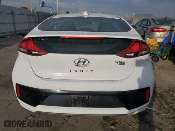 ✅ 2019 Hyundai Ioniq Blue • VIN: KMHC65LC9KU175045 • Lot: 43922635. Wystawiony na Copart z przebiegiem 13 836 mil. Bezpłatny archiwum sprzedaży aukcyjnych z USA i szczegółowy raport historii pojazdu na DreamBid. Zdjęcie 6.