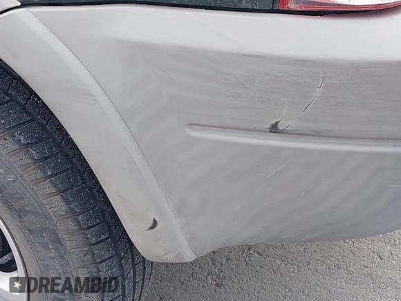 ✅ 2002 Ford Escape XLT • VIN: 1FMCU03102KB53275 • Лот: 43626997. Опубликован ранее на IAAI с пробегом 200 714 миль. Бесплатный доступ к архиву аукционных продаж из США и подробный отчёт об истории автомобиля на DreamBid. Изображение 13.