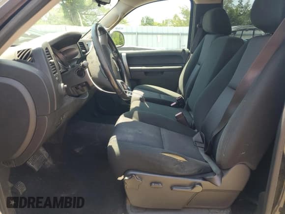 ✅ 2014 Chevrolet Silverado 2500HD LT • VIN: 1GC0KXCG2EF162700 • Lot: 59271715. Listed on Copart with 88,060 mi. Free auction sales archive from the USA and detailed vehicle history report at DreamBid. Image 7.