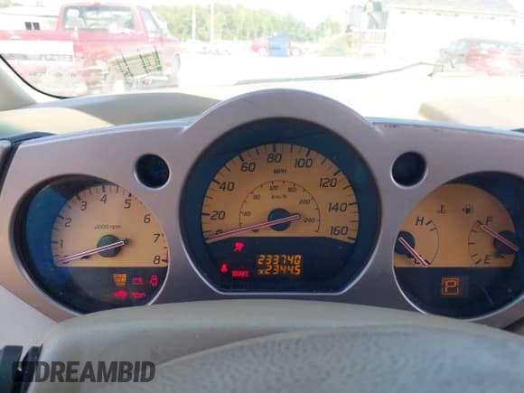 ✅ 2005 Nissan Murano SL • VIN: JN8AZ08T95W308771 • Lot: 42404210. Wystawiony na IAAI z przebiegiem 233 740 mil. Bezpłatny archiwum sprzedaży aukcyjnych z USA i szczegółowy raport historii pojazdu na DreamBid. Zdjęcie 7.