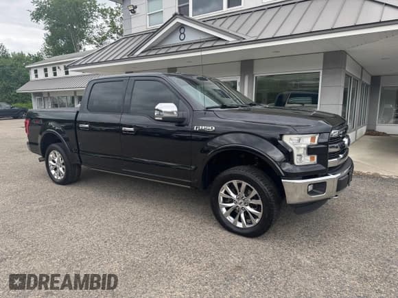 ✅ 2015 Ford F-150 XLT • VIN: 1FTEW1EF4FFC63993 • Лот: 59420825. Опубликован ранее на Copart с пробегом 247 093 миль. Бесплатный доступ к архиву аукционных продаж из США и подробный отчёт об истории автомобиля на DreamBid. Изображение 1.