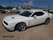✅ 2018 Dodge Challenger SXT Plus • VIN: 2C3CDZAG7JH241783 • Lot: 56926724. Wystawiony na Copart z przebiegiem 98 090 mil. Bezpłatny archiwum sprzedaży aukcyjnych z USA i szczegółowy raport historii pojazdu na DreamBid. Zdjęcie 1.