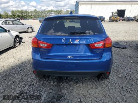 2017 Mitsubishi Outlander SE with VIN JA4AR3AW4HZ036841, listed as a Copart auction lot 70301925 with 80,019 mi miles and Salvage title. Bid and sale history available at DreamBid. Image 6.