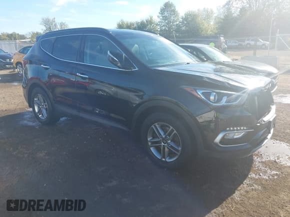 ✅ 2018 Hyundai Santa Fe 2.4L • VIN: 5NMZUDLB6JH105384 • Лот: 43462768. Опубликован ранее на IAAI с пробегом 121 156 миль. Бесплатный доступ к архиву аукционных продаж из США и подробный отчёт об истории автомобиля на DreamBid. Изображение 1.