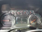 ✅ 2015 Chevrolet Silverado 1500 LT • VIN: 3GCUKREH5FG302158 • Lot: 92425935. Wystawiony na Copart z przebiegiem 157 605 mil. Bezpłatny archiwum sprzedaży aukcyjnych z USA i szczegółowy raport historii pojazdu na DreamBid. Zdjęcie 9.