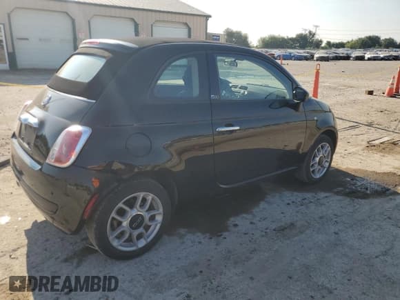 ✅ 2015 FIAT 500 Pop • VIN: 3C3CFFDR5FT678167 • Лот: 68994265. Опубликован ранее на Copart с пробегом 75 673 миль. Бесплатный доступ к архиву аукционных продаж из США и подробный отчёт об истории автомобиля на DreamBid. Изображение 3.