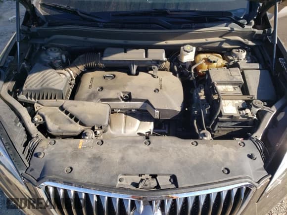 ✅ 2018 Buick Envision Essence • VIN: LRBFX2SA5JD027257 • Lot: 71159065. Wystawiony na Copart z przebiegiem 95 593 mil. Bezpłatny archiwum sprzedaży aukcyjnych z USA i szczegółowy raport historii pojazdu na DreamBid. Zdjęcie 12.