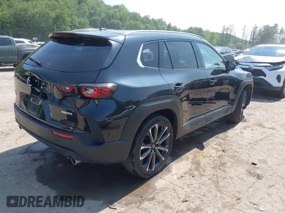 ✅ 2023 Mazda CX-50 S Premium Plus • VIN: 7MMVABEM9PN116501 • Lot: 42371466. Wystawiony na IAAI z przebiegiem 45 675 mil. Bezpłatny archiwum sprzedaży aukcyjnych z USA i szczegółowy raport historii pojazdu na DreamBid. Zdjęcie 4.