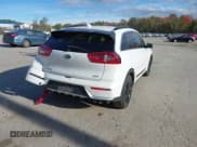 ✅ 2019 Kia Niro EX • VIN: KNDCC3LC1K5297586 • Lot: 43448987. Wystawiony na IAAI z przebiegiem 67 759 mil. Bezpłatny archiwum sprzedaży aukcyjnych z USA i szczegółowy raport historii pojazdu na DreamBid. Zdjęcie 4.