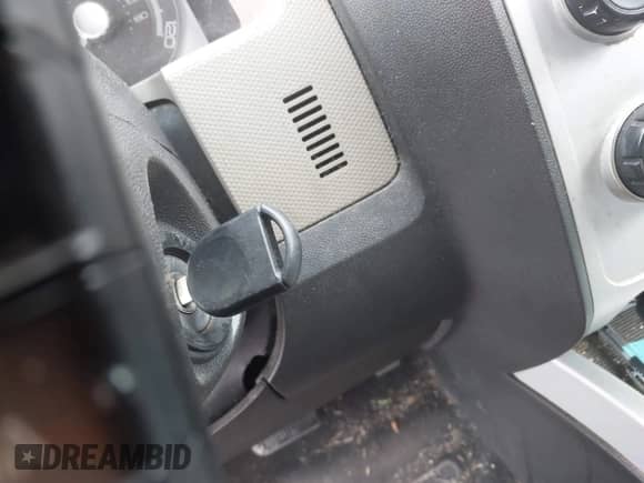 2009 Mercury Mariner Premier with VIN 4M2CU97749KJ15320, listed as a IAAI auction lot 42450753 with 182,172 mi miles and . Bid and sale history available at DreamBid. Image 11.