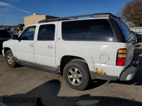 2004 Chevrolet Suburban Z71 с VIN 3GNFK16Z44G114754, выставлен на аукционе Copart как лот 83842434 с пробегом 235 684 миль миль и Списание • Salvage title. История ставок и продаж доступна на DreamBid. Изображение 2.