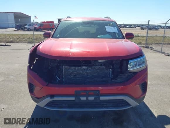 ✅ 2022 Volkswagen Atlas SE • VIN: 1V2HR2CAXNC551811 • Lot: 43382936. Listed on IAAI with 70,176 mi. Free auction sales archive from the USA and detailed vehicle history report at DreamBid. Image 6.