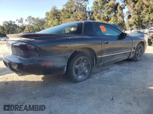 ✅ 2000 Pontiac Firebird Firebird • VIN: 2G2FS22K6Y2128059 • Lot: 84488194. Listed on Copart with Not provided. Free auction sales archive from the USA and detailed vehicle history report at DreamBid. Image 3.
