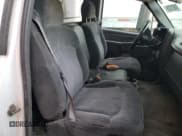 ✅ 2006 Chevrolet Silverado 1500 • VIN: 1GBJC34U66E219197 • Lot: 84921325. Wystawiony na Copart z przebiegiem 144 467 mil. Bezpłatny archiwum sprzedaży aukcyjnych z USA i szczegółowy raport historii pojazdu na DreamBid. Zdjęcie 10.