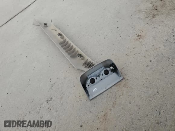 ✅ 2011 Ford Crown Victoria LX • VIN: 2FABP7EV9BX175018 • Lot: 84757965. Listed on Copart with 160,738 mi. Free auction sales archive from the USA and detailed vehicle history report at DreamBid. Image 12.