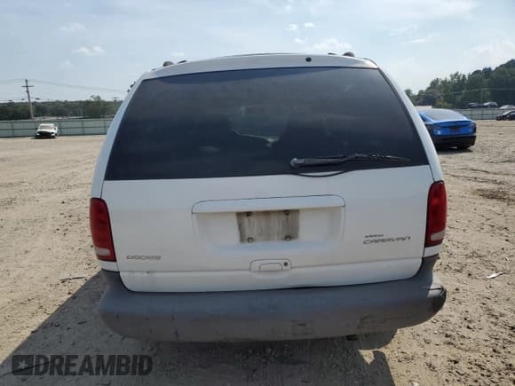 ✅ 2000 Dodge Caravan SE • VIN: 2B4GP44G0YR584617 • Lot: 81459815. Listed on Copart with 200,761 mi. Free auction sales archive from the USA and detailed vehicle history report at DreamBid. Image 6.