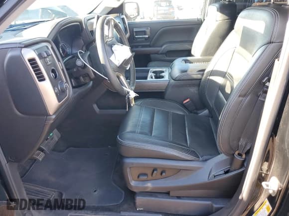 ✅ 2018 GMC Sierra 1500 Denali • VIN: 3GTU2PEJ6JG104012 • Лот: 76616513. Опубликован ранее на Copart с пробегом 84 365 миль. Бесплатный доступ к архиву аукционных продаж из США и подробный отчёт об истории автомобиля на DreamBid. Изображение 7.