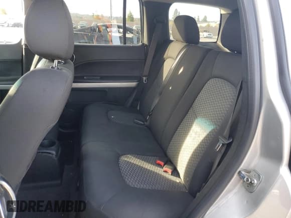 ✅ 2007 Chevrolet HHR LT • VIN: 3GNDA23D07S632614 • Lot: 46341425. Listed on Copart with 228,816 mi. Free auction sales archive from the USA and detailed vehicle history report at DreamBid. Image 12.