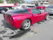 2008 Chevrolet Corvette z VIN 1G1YY26W785113535, wystawiony jako IAAI lot #43320843 z przebiegiem 61 741 mil mil oraz . Historia ofert i sprzedaży dostępna na DreamBid. Obrazek 4.