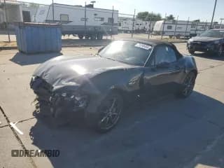 ✅ 2017 Mazda MX-5 Miata Grand Touring • VIN: JM1NDAD76H0121912 • Lot: 71248455. Listed on Copart with 71,526 mi. Free auction sales archive from the USA and detailed vehicle history report at DreamBid. Image 1.