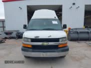 ✅ 2011 Chevrolet Express Passenger 1LT • VIN: 1GAZG1FG5B1106432 • Lot: 42356831. Wystawiony na IAAI z przebiegiem 216 679 mil. Bezpłatny archiwum sprzedaży aukcyjnych z USA i szczegółowy raport historii pojazdu na DreamBid. Zdjęcie 12.