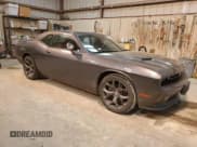 ✅ 2018 Dodge Challenger SXT Plus • VIN: 2C3CDZAG1JH332340 • Lot: 47379674. Wystawiony na Copart z przebiegiem 93 152 mil. Bezpłatny archiwum sprzedaży aukcyjnych z USA i szczegółowy raport historii pojazdu na DreamBid. Zdjęcie 4.
