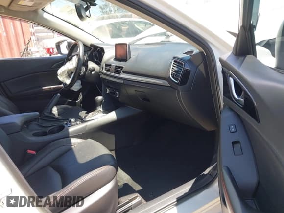 ✅ 2015 Mazda 3 S Grand Touring • VIN: JM1BM1M3XF1237959 • Лот: 42592446. Опубликован ранее на IAAI с пробегом 56 849 миль. Бесплатный доступ к архиву аукционных продаж из США и подробный отчёт об истории автомобиля на DreamBid. Изображение 5.