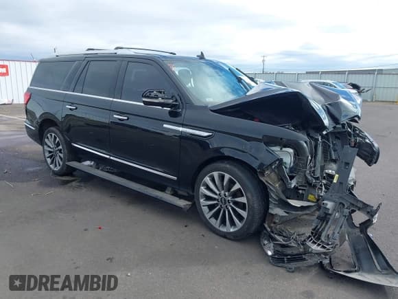 ✅ 2018 Lincoln Navigator Select • VIN: 5LMJJ3JT7JEL07528 • Lot: 41831412. Listed on IAAI with 101,497 mi. Free auction sales archive from the USA and detailed vehicle history report at DreamBid. Image 1.