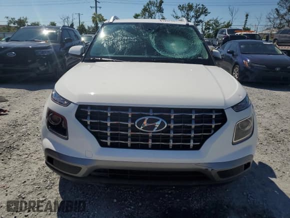 ✅ 2025 Hyundai Venue SEL • VIN: KMHRC8A39SU371638 • Лот: 81262885. Опубликован ранее на Copart с пробегом 12 557 миль. Бесплатный доступ к архиву аукционных продаж из США и подробный отчёт об истории автомобиля на DreamBid. Изображение 5.