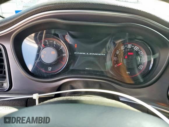 2016 Dodge Challenger SXT Plus с VIN 2C3CDZAG5GH299819, выставлен на аукционе Copart как лот 84605115 с пробегом 88 622 миль миль и Списание • Salvage title. История ставок и продаж доступна на DreamBid. Изображение 9.