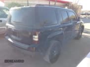 ✅ 2017 Jeep Patriot Sport • VIN: 1C4NJPBBXHD157288 • Lot: 41842244. Listed on IAAI with 125,462 mi. Free auction sales archive from the USA and detailed vehicle history report at DreamBid. Image 4.