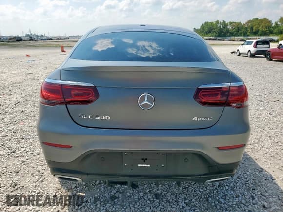 ✅ 2021 Mercedes-Benz GLC 300 • VIN: W1N0J8EB0MG003783 • Lot: 80531585. Listed on Copart with 47,620 mi. Free auction sales archive from the USA and detailed vehicle history report at DreamBid. Image 6.