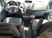 ✅ 2017 Ford Transit XL • VIN: 1FBZX2YM0HKA40718 • Lot: 61235525. Wystawiony na Copart z przebiegiem 367 850 mil. Bezpłatny archiwum sprzedaży aukcyjnych z USA i szczegółowy raport historii pojazdu na DreamBid. Zdjęcie 8.