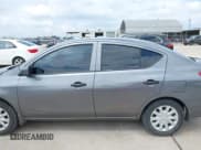 ✅ 2016 Nissan Versa S Plus • VIN: 3N1CN7AP8GL837372 • Lot: 42352185. Wystawiony na IAAI z przebiegiem 105 001 mil. Bezpłatny archiwum sprzedaży aukcyjnych z USA i szczegółowy raport historii pojazdu na DreamBid. Zdjęcie 15.