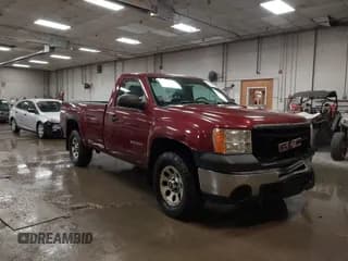 ✅ 2013 GMC Sierra 1500 Work Truck • VIN: 1GTN2TEX4DZ358257 • Лот: 43271263. Опубликован ранее на IAAI с пробегом 136 567 миль. Бесплатный доступ к архиву аукционных продаж из США и подробный отчёт об истории автомобиля на DreamBid. Изображение 1.