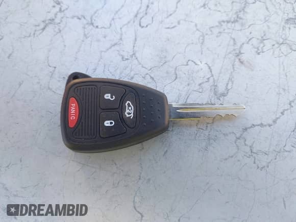 ✅ 2010 Dodge Avenger SXT • VIN: 1B3CC4FB7AN131856 • Lot: 43576959. Listed on IAAI with 132,725 mi. Free auction sales archive from the USA and detailed vehicle history report at DreamBid. Image 11.