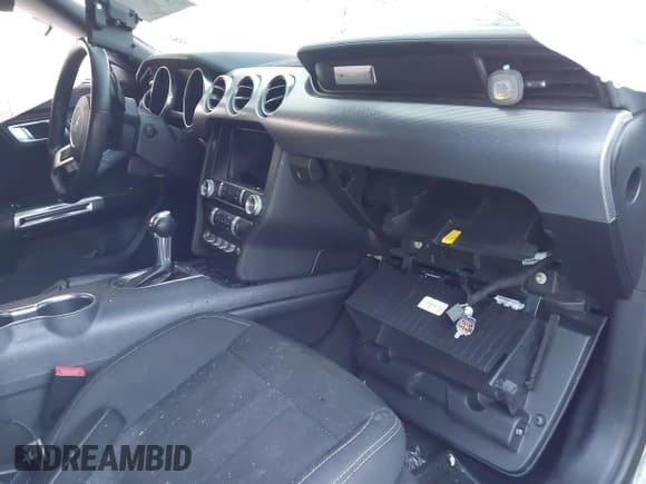 ✅ 2023 Ford Mustang GT • VIN: 1FA6P8CF3P5306777 • Lot: 41820012. Listed on IAAI with 27,208 mi. Free auction sales archive from the USA and detailed vehicle history report at DreamBid. Image 5.