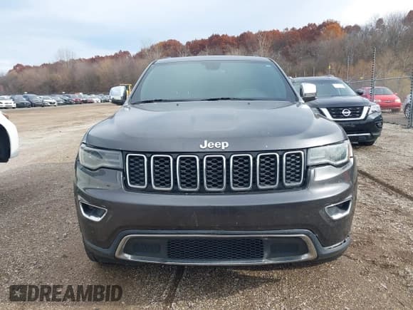 ✅ 2017 Jeep Grand Cherokee Limited • VIN: 1C4RJEBG6HC929910 • Lot: 43773555. Wystawiony na IAAI z przebiegiem 137 113 mil. Bezpłatny archiwum sprzedaży aukcyjnych z USA i szczegółowy raport historii pojazdu na DreamBid. Zdjęcie 12.