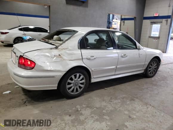 2004 Hyundai Sonata GLS с VIN KMHWF35H14A937637, выставлен на аукционе Copart как лот 47301815 с пробегом 49 317 миль миль и Списание • Salvage title. История ставок и продаж доступна на DreamBid. Изображение 3.