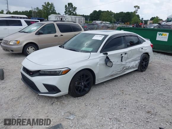 ✅ 2022 Honda Civic Si • VIN: 2HGFE1E51NH470581 • Lot: 43073808. Listed on IAAI with Not provided. Free auction sales archive from the USA and detailed vehicle history report at DreamBid. Image 21.