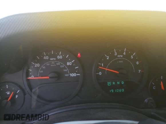 ✅ 2007 Jeep Wrangler X • VIN: 1J4GA39107L229841 • Лот: 59998895. Опубликован ранее на Copart с пробегом 191 089 миль. Бесплатный доступ к архиву аукционных продаж из США и подробный отчёт об истории автомобиля на DreamBid. Изображение 9.