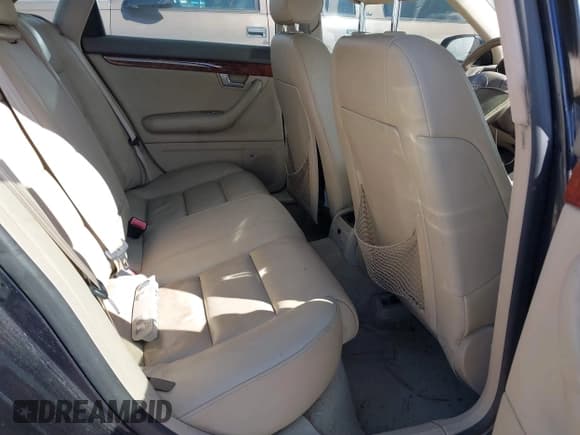 ✅ 2003 Audi A4 3.0L • VIN: WAULT68E03A183189 • Lot: 41806445. Wystawiony na IAAI z przebiegiem Nie podano. Bezpłatny archiwum sprzedaży aukcyjnych z USA i szczegółowy raport historii pojazdu na DreamBid. Zdjęcie 8.